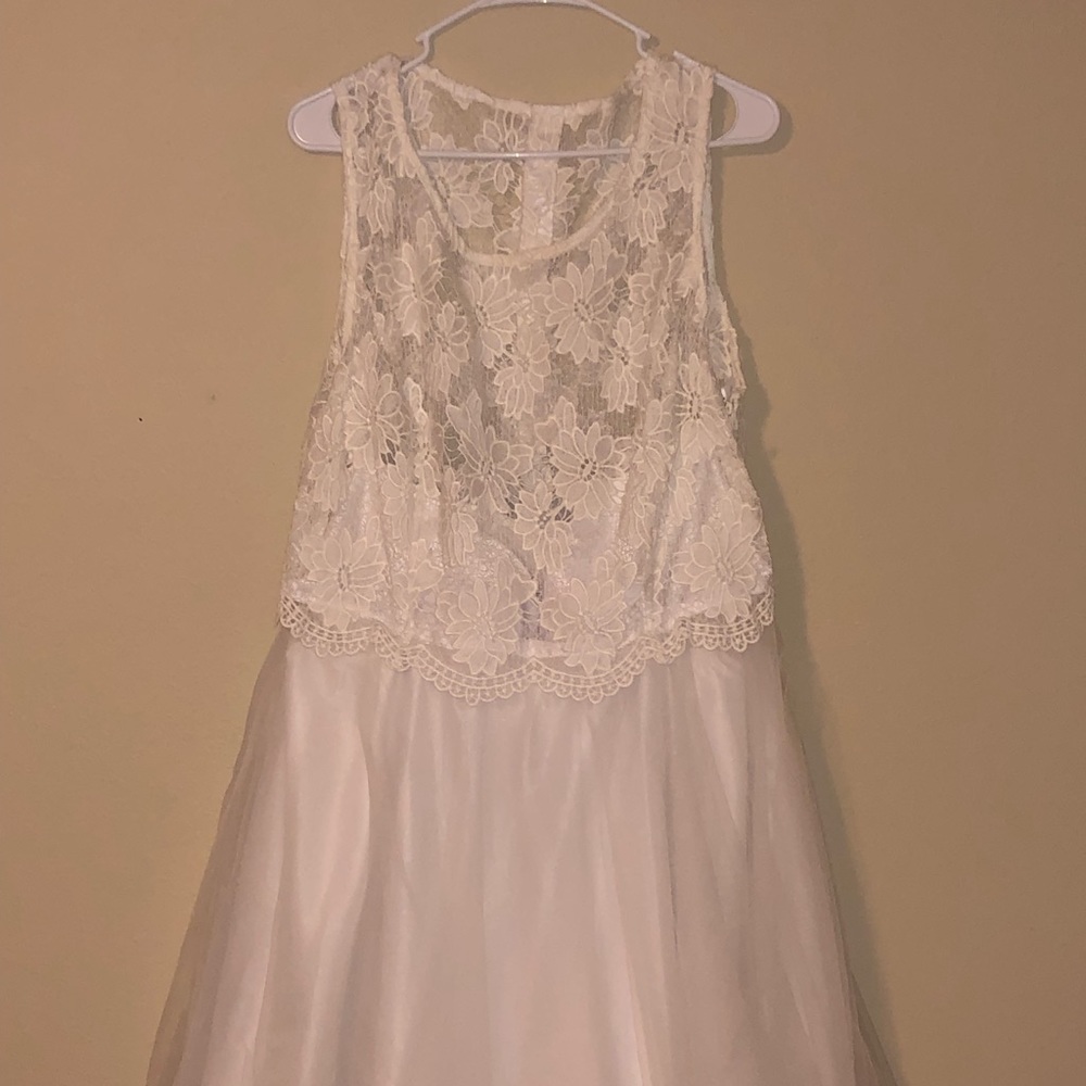 ModCloth White midi/knee length White dress nwot